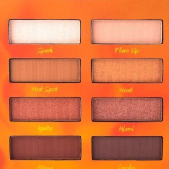 Hot Fire Eyeshadow Palette - Picture 6 of 7